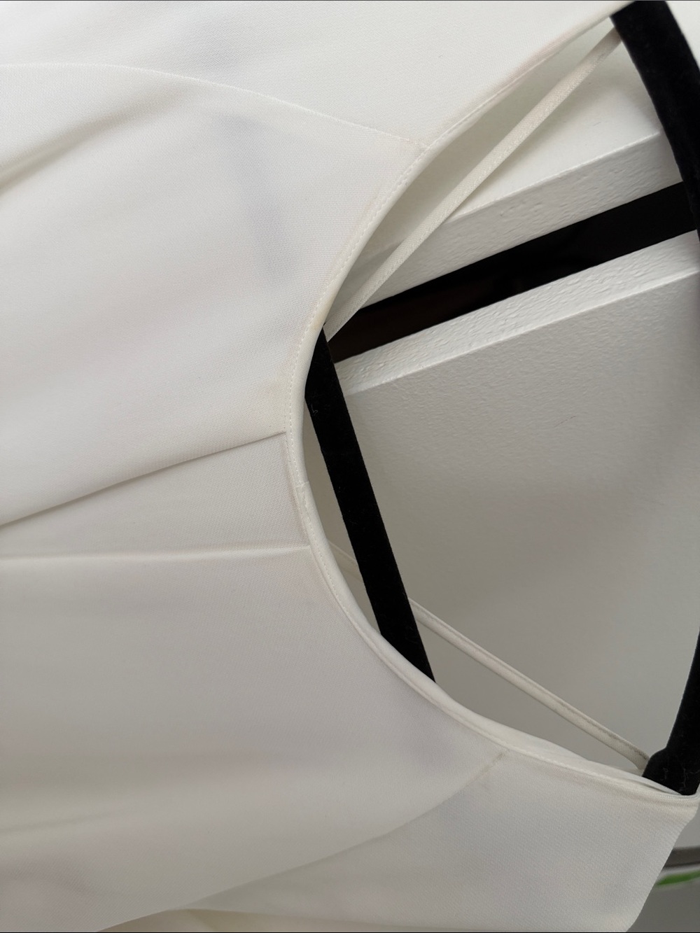 Reiss Elegant White Midi Dress - Picture 15 of 15